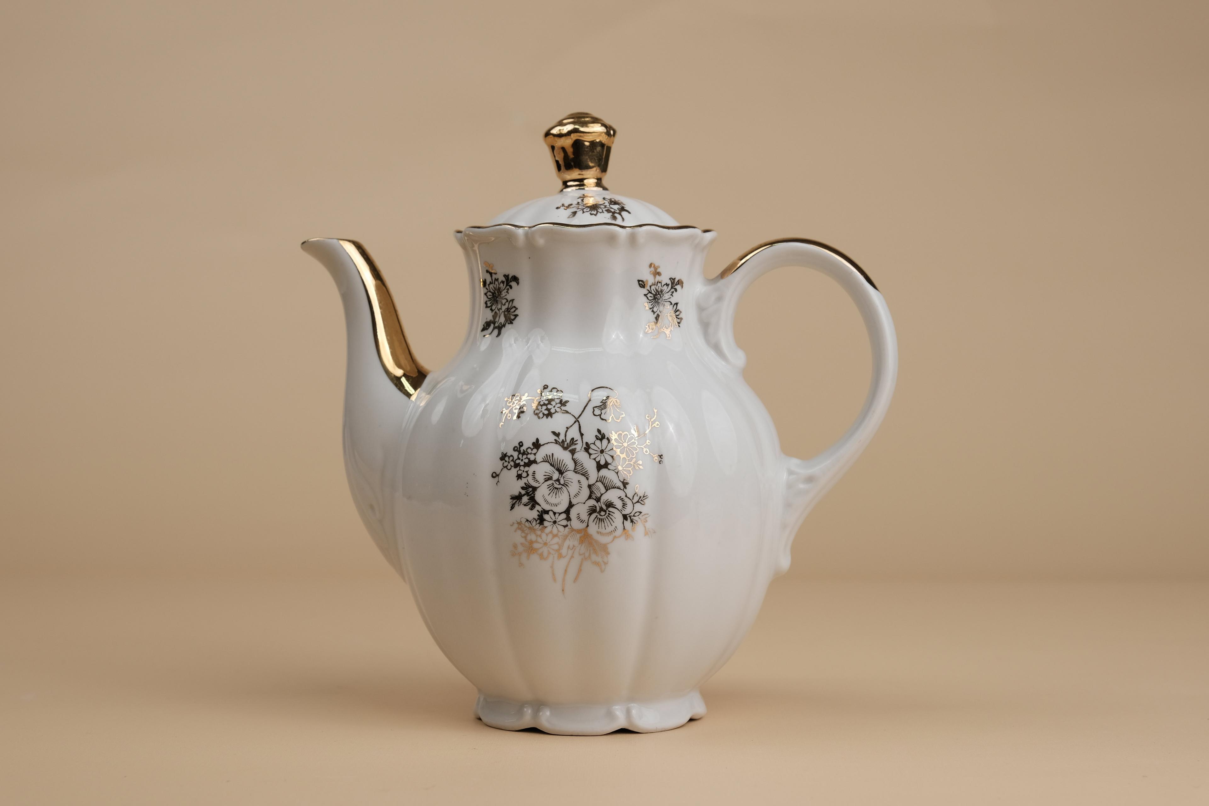 찻잔세트 (Teegeschirr)